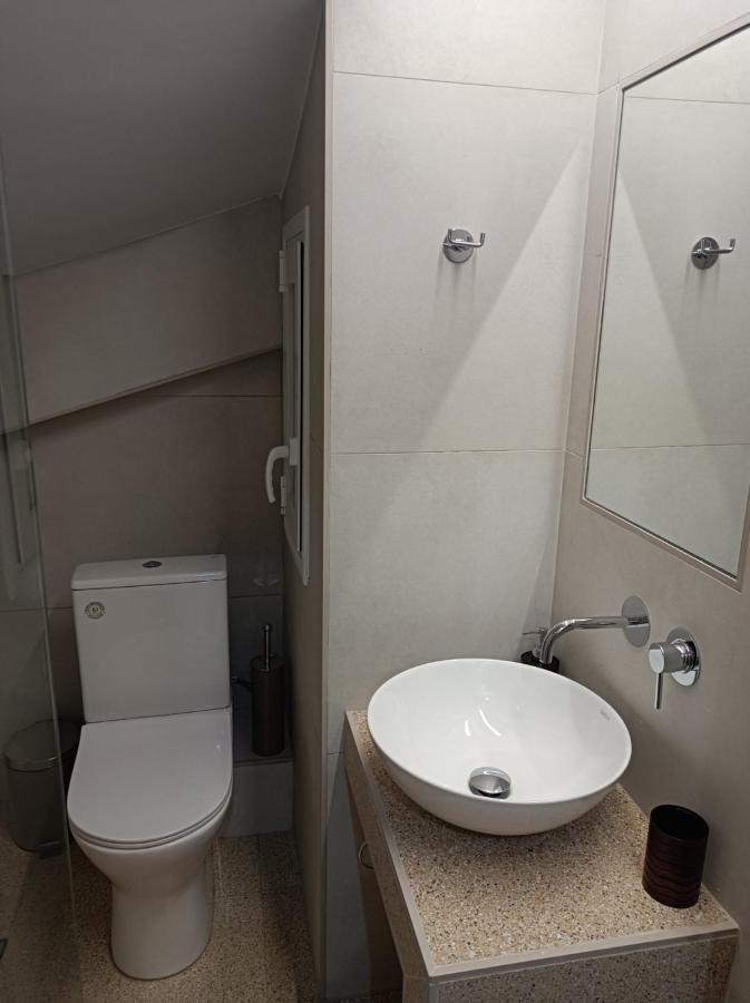 Apartment Dipla 3 Atenas Exterior foto